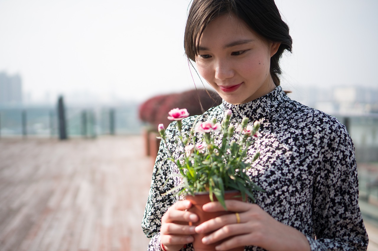 那年花开月正圆，电视剧中的情感人生启示与成长之路