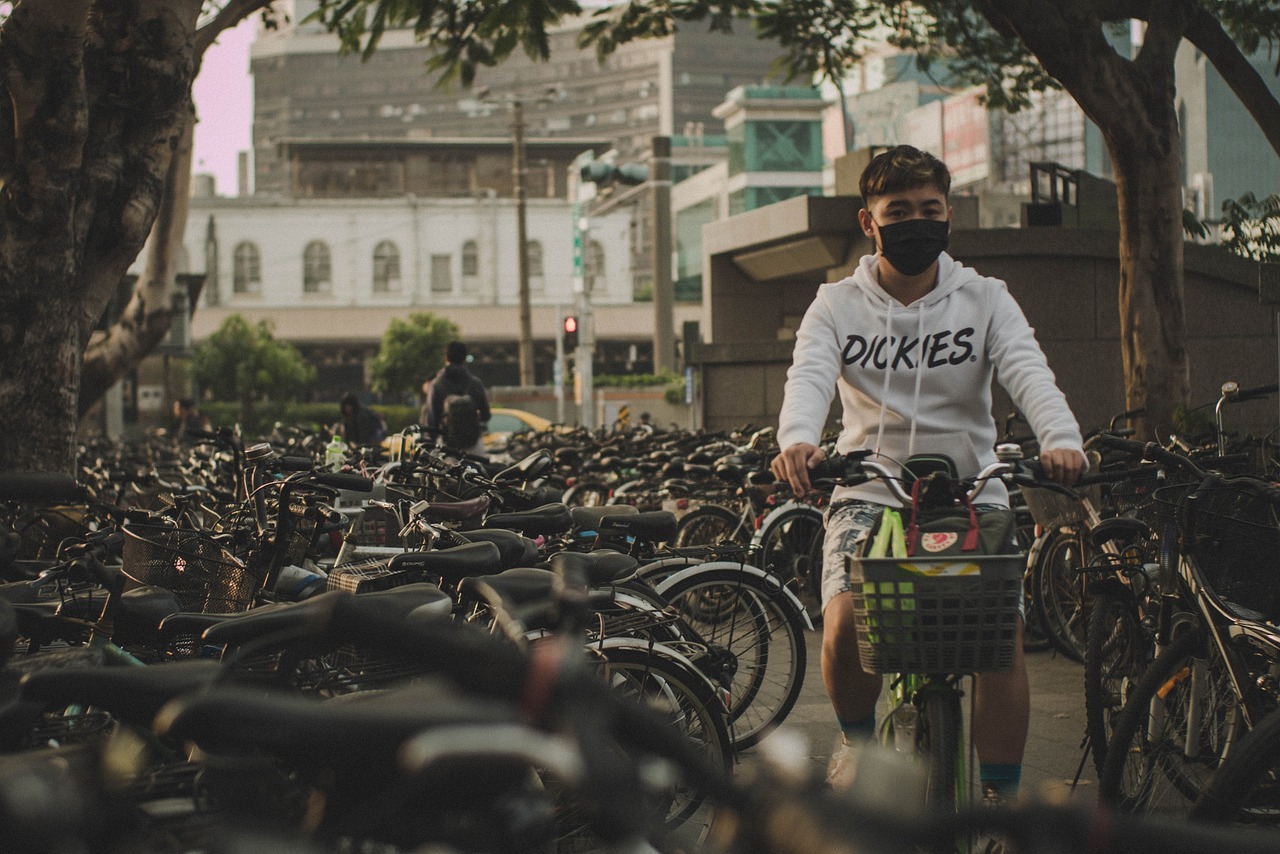 电影第一滴血1，史泰龙铁血传奇之旅启动